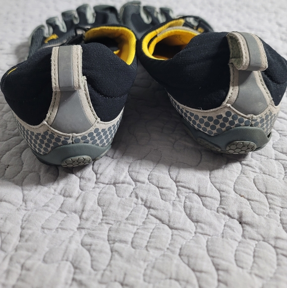 VIBRAM Bikila Five Fingers Barefoot Running Shoes size 47 Mens 1 M358 Black Gray - Picture 4 of 7